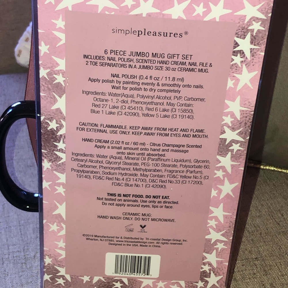 Brand New 6 piece Jumbo Mug gift set - $20 - Picture 3 of 6